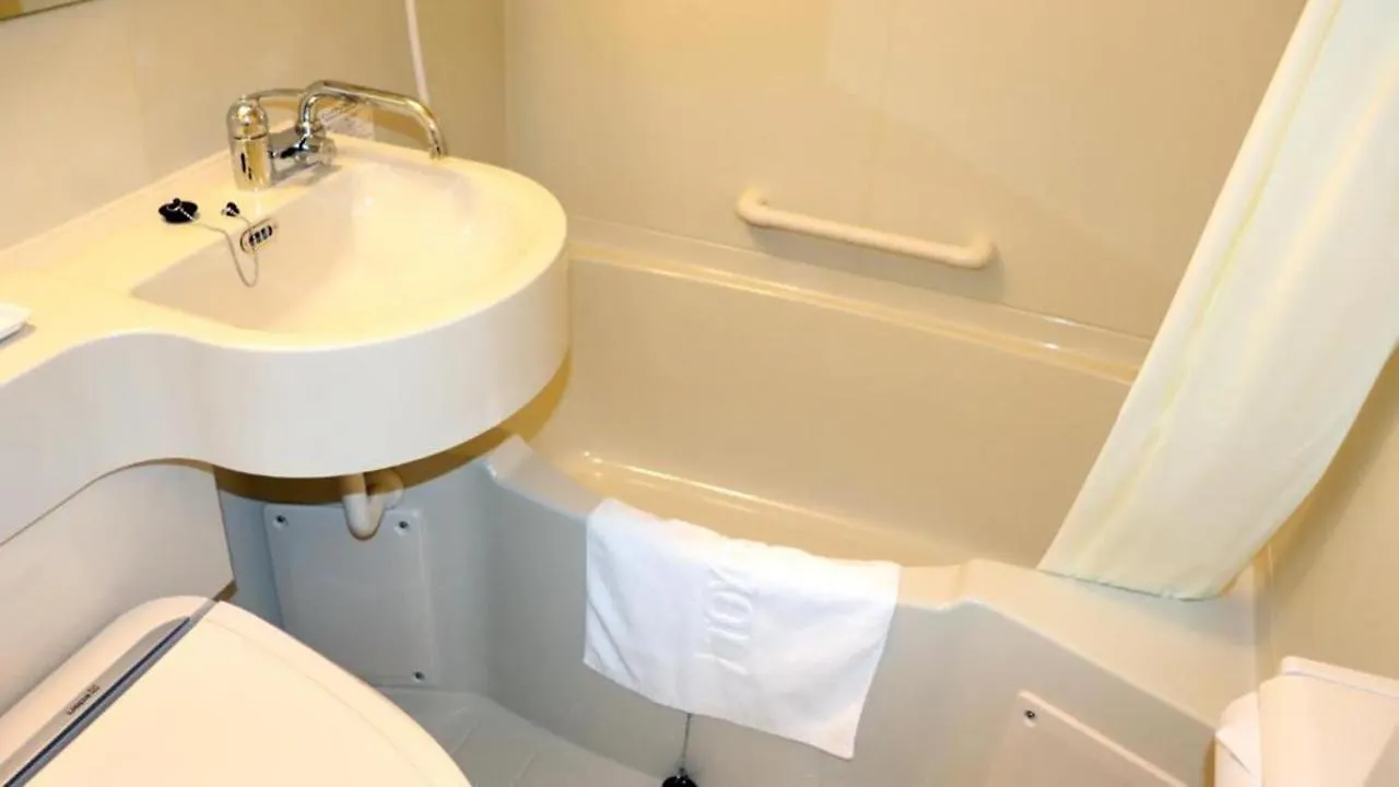 Toyoko Inn Kobe Minatogawa Koen Hotel