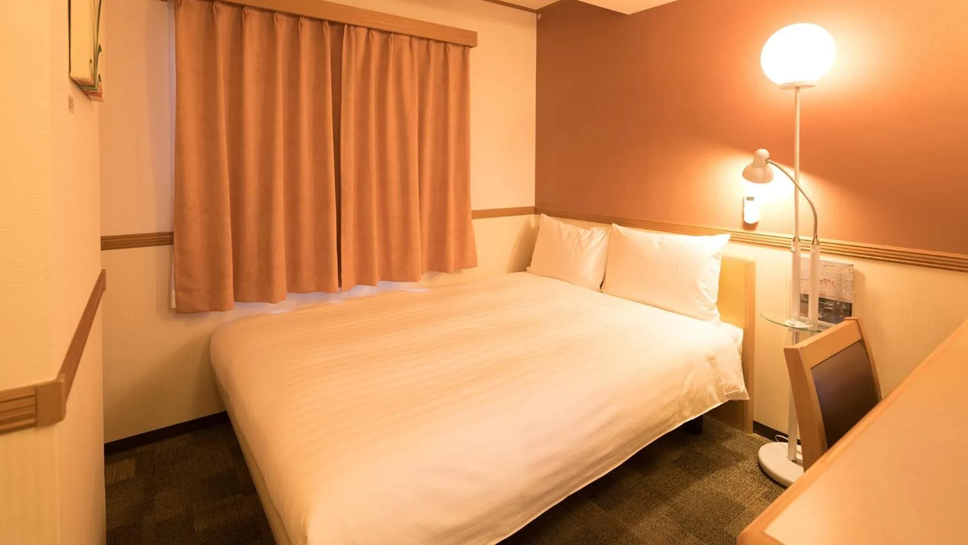 Toyoko Inn Kobe Minatogawa Koen 3*,  Japan